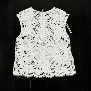Ted Baker White Lace Sleeveless Top Size M (Ted Baker Size 2).  With camisole.